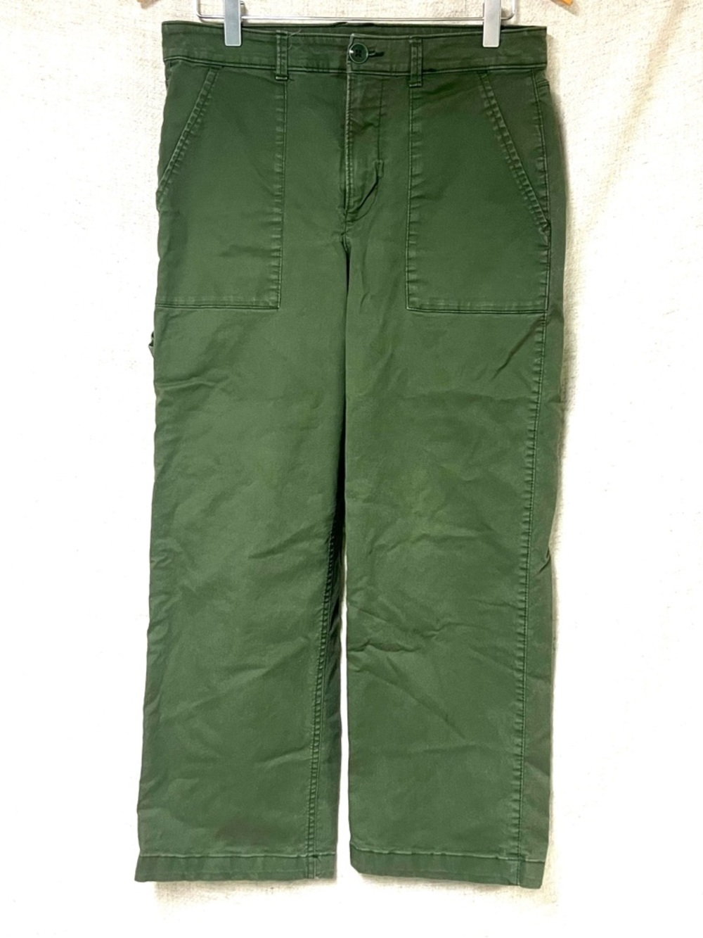 Green carpenter cropped pant
